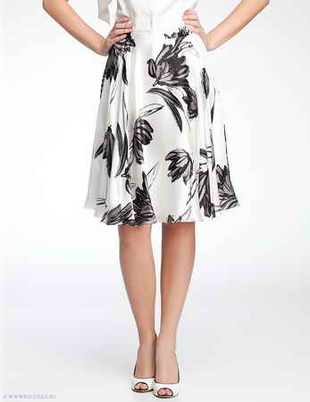 ���� Halston Heritage, HRF11CG533