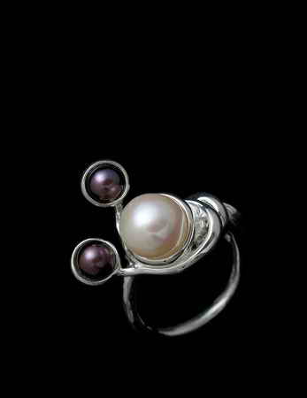 ������ Ainsi, R0077