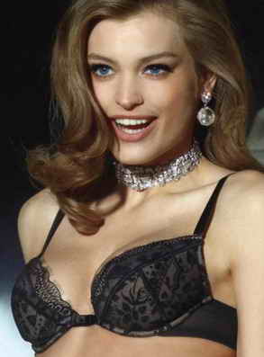 Wonderbra ����������� ��� ��