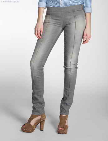 ������ Frankie Morello, M2M21516011